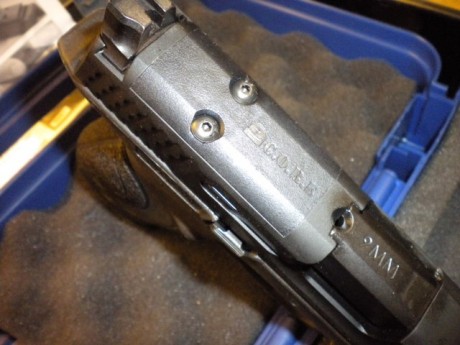 Pues eso, me estoy mirando esta monada:

https://www.smith-wesson.com/webapp/wcs/stores/servlet/Product4_750001_750051_814076_-1_757766_757752_757751_ProductDisplayErrorView_Y

https://www.borchers.es/competicion/ficha.php?cat=2&scat=6&olimit=0&id=1612

y 131