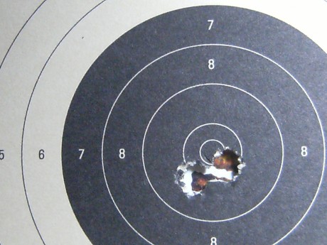 He oido hablar mal de los calibres 177 y 22 ac en la Kaliber Cricket.Alguien ha tenido una experiencia 90