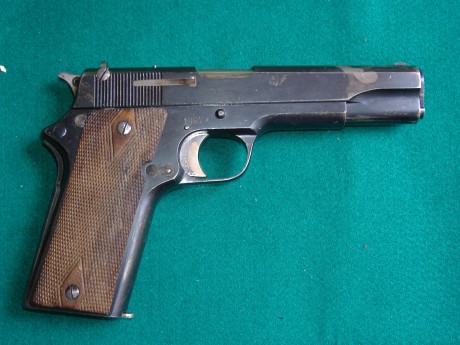 Hace unos días encontré por casualidad en una web extranjera un arma a la venta que hacía muchos años 81