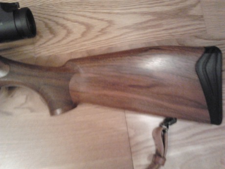Aquí os dejo una foto de mi Benelli Argo cal.30-06 o como le digo yo cariñosamente, la plomera de jabalíes. 90