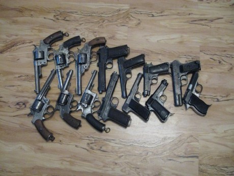 Hace unos días encontré por casualidad en una web extranjera un arma a la venta que hacía muchos años 10