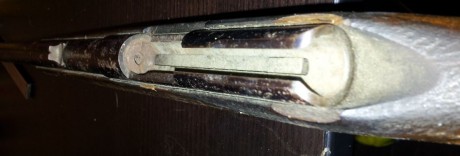 Hola, me encontré esta carabina en casa que perteneció a mi abuelo y le falta el cerrojo, el cual quiero 21