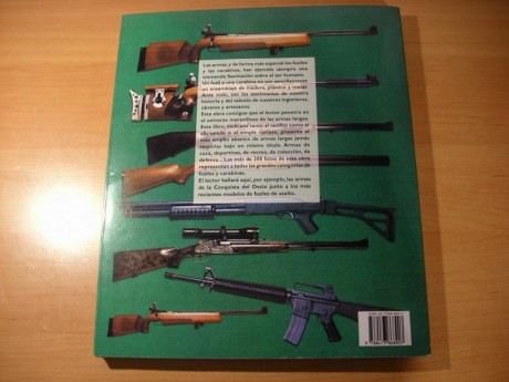 Hola!!!

Vendo libros y revistas varios sobre armas. 
Todos en perfecto estado. Guardados como colección.

Vendo 01