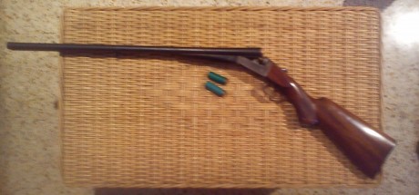 Hola a todos, tengo en posesión una escopeta paralela marca Quillet, calibre 12/65, 850 kg de presión.
Lo 02