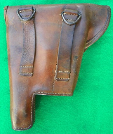 Hace unos días encontré por casualidad en una web extranjera un arma a la venta que hacía muchos años 51
