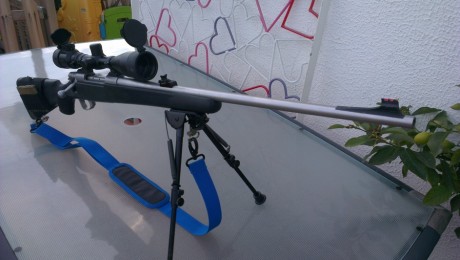 Bien pues aquí está mi Vanguard en calibre .300 WM, el visor es un pentaflex 3 - 12 X 56 IR 10