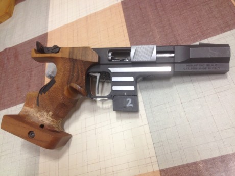 Vendo Pardini HP calibre 32 muy cuidada, la vendo por no adaptarme a ella, me quedo con mi Walter.
Con 02