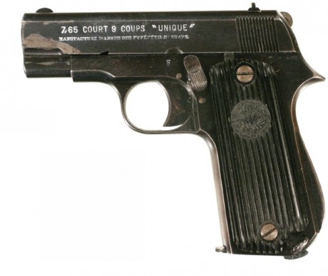 Hace unos días encontré por casualidad en una web extranjera un arma a la venta que hacía muchos años 171