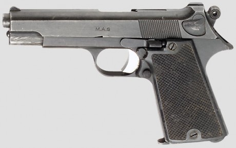 Hace unos días encontré por casualidad en una web extranjera un arma a la venta que hacía muchos años 10