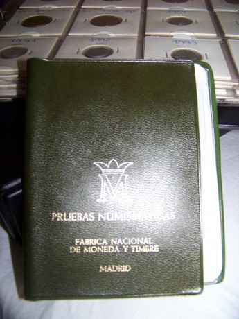 Pues nada queria saber ai algun forero comparte conmigo esta afición a las monedas.

Llevo muchos años 91