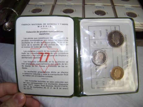 Pues nada queria saber ai algun forero comparte conmigo esta afición a las monedas.

Llevo muchos años 90