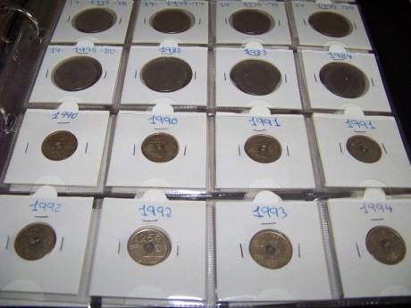 Pues nada queria saber ai algun forero comparte conmigo esta afición a las monedas.

Llevo muchos años 112