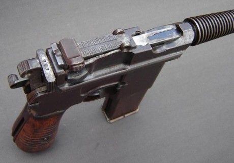 Hace unos días encontré por casualidad en una web extranjera un arma a la venta que hacía muchos años 132