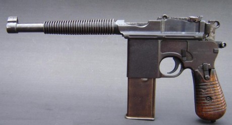 Hace unos días encontré por casualidad en una web extranjera un arma a la venta que hacía muchos años 131