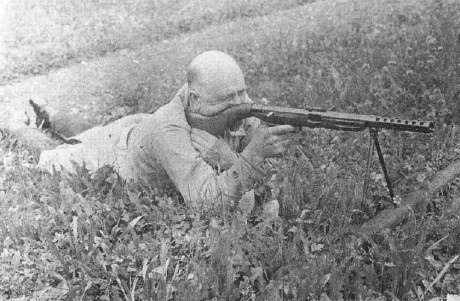 Hace unos días encontré por casualidad en una web extranjera un arma a la venta que hacía muchos años 160