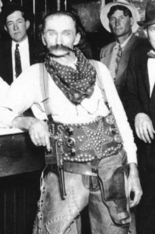 Hace unos días encontré por casualidad en una web extranjera un arma a la venta que hacía muchos años 20
