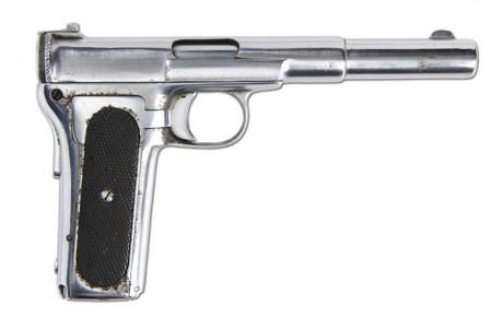 Hace unos días encontré por casualidad en una web extranjera un arma a la venta que hacía muchos años 160