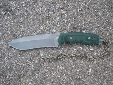 (Paracomando)  "Royal Netherlands" modelo civil nº 02 de 40 en micarta verde. 02
