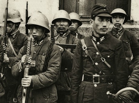 Hace unos días encontré por casualidad en una web extranjera un arma a la venta que hacía muchos años 70