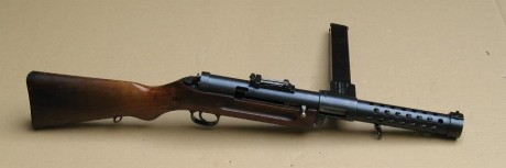 Hace unos días encontré por casualidad en una web extranjera un arma a la venta que hacía muchos años 150