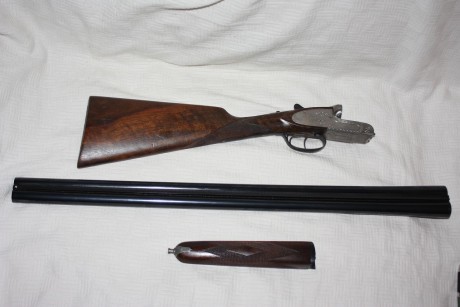 Vendo escopeta paralela GRULLA modelo 209-E calibre 12, con muy poco uso, culata sin cortar, expulsores 00