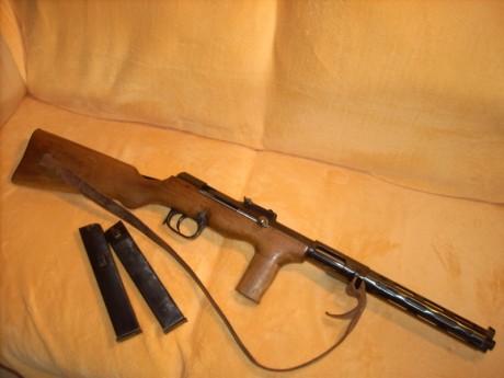 Hace unos días encontré por casualidad en una web extranjera un arma a la venta que hacía muchos años 42