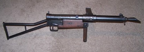 Hace unos días encontré por casualidad en una web extranjera un arma a la venta que hacía muchos años 70