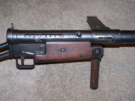 Hace unos días encontré por casualidad en una web extranjera un arma a la venta que hacía muchos años 102