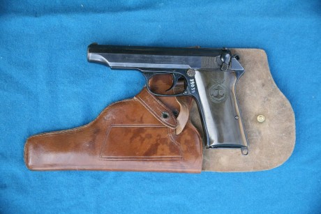 Hace unos días encontré por casualidad en una web extranjera un arma a la venta que hacía muchos años 11