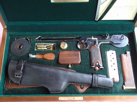 Hace unos días encontré por casualidad en una web extranjera un arma a la venta que hacía muchos años 42