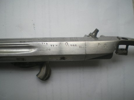 Hola vendo pareja de Pistolas de Duelo practicamente nuevas, en su caja no se de que Casa son pero pongo 00