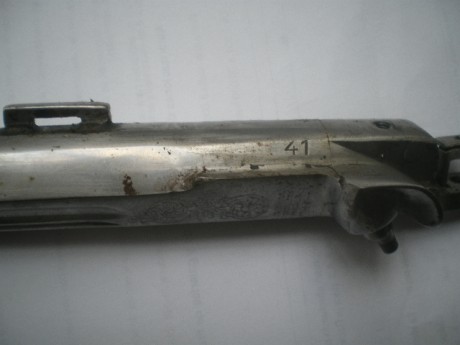 Hola vendo pareja de Pistolas de Duelo practicamente nuevas, en su caja no se de que Casa son pero pongo 12