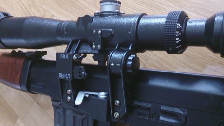 Hola a todos,

Os presento mi IZHMASH TIGR con las siguientes características:

-Calibre 7,62x54R
-Culata 10