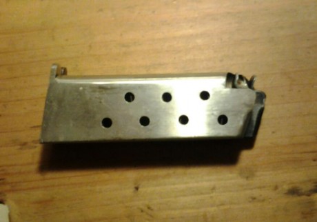 Hace unos días encontré por casualidad en una web extranjera un arma a la venta que hacía muchos años 150