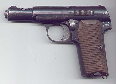 Hace unos días encontré por casualidad en una web extranjera un arma a la venta que hacía muchos años 122