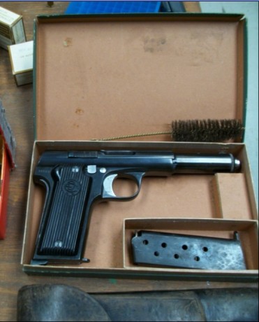 Hace unos días encontré por casualidad en una web extranjera un arma a la venta que hacía muchos años 160