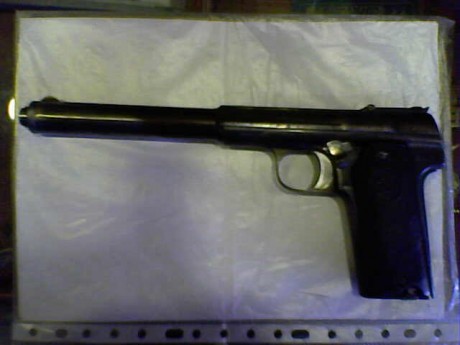 Hace unos días encontré por casualidad en una web extranjera un arma a la venta que hacía muchos años 171