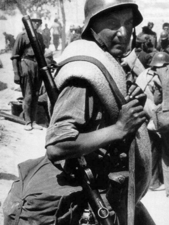 Hace unos días encontré por casualidad en una web extranjera un arma a la venta que hacía muchos años 160