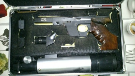 Walther GSP 22 lr. Como nueva. Se regala mirón.550 euros. Tlf -616589981 00