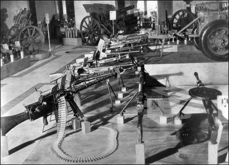 Hace unos días encontré por casualidad en una web extranjera un arma a la venta que hacía muchos años 160