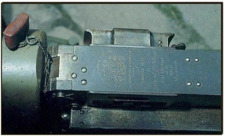Hace unos días encontré por casualidad en una web extranjera un arma a la venta que hacía muchos años 01