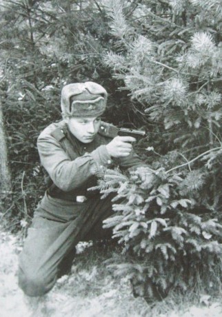 Hace unos días encontré por casualidad en una web extranjera un arma a la venta que hacía muchos años 160