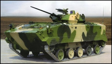 Mientras los americanos se gastan millones de dolares en su Expeditionary Fighting Vehicle (EFV) y al 120