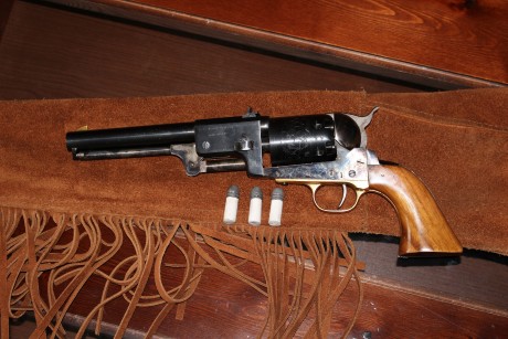  Hilo para colocar fotos, de esas armas de pólvora negra que tanto nos gustan y tenemos bien cuidadas, 92