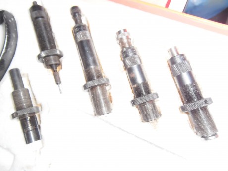 Vendo la joya de mi colección de antiguos artículos de recarga el "Lyman Ammunition Maker del calibre 11