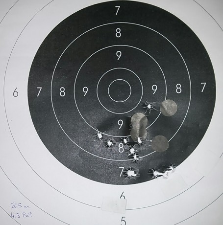 Sin lugar a dudas la pistola 9mm mas precisa de todos los tiempos es la SIG P210. Es imbatible en precisión 10