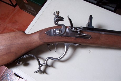 Hola a todos, como me niego a taladrar las maderas de mi rifle para colocarle un diopter Target para la 30