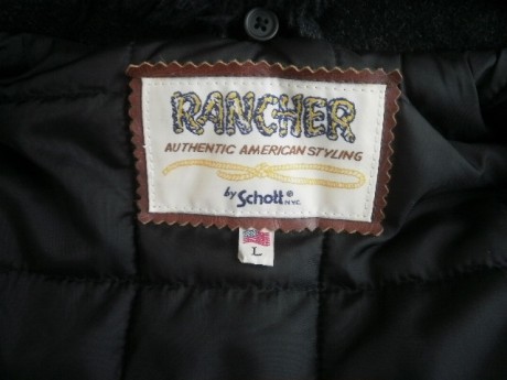 Actualizo con lo que queda ,Y REBAJO a ver si liquido,un chaqueton de lana SCHOTT con cuello de piel 8o 41