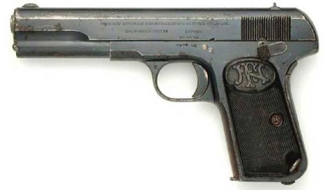 Hola compañeros, no he estado nunca en este foro de armas cortas porque lo mío son las escopetas.
El compañero 22