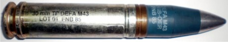 Colegas del foro.
Aqui os pongo todo esta riata de ejemplares del cartucho de 30 mm del cañon DEFA que 20